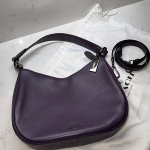 Coach vintage crossbody or shoulder bag